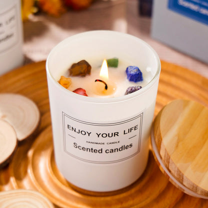 🕯️ Natural Crystal Stone Aromatherapy Candle – Handcrafted Soy Wax Elegance