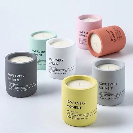 "Love Every Moment" – Ceramic Scented Soy Candle (10.6oz)